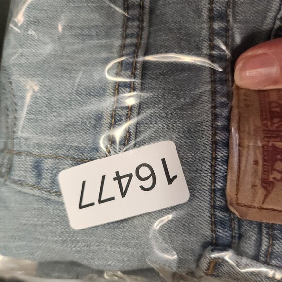 Vintage Levi's Jeans Women's 9 JR Blue Flare 519 Low Rise Boot Light Wash Denim - Picture 10 of 10